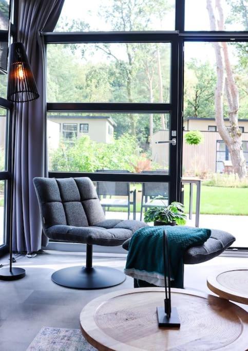 Delightful Luxury 2-Bedroom Holiday Home In Nature Otterlo Eksteriør billede
