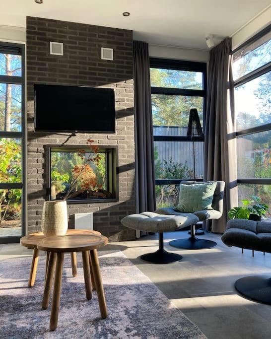 Delightful Luxury 2-Bedroom Holiday Home In Nature Otterlo Eksteriør billede